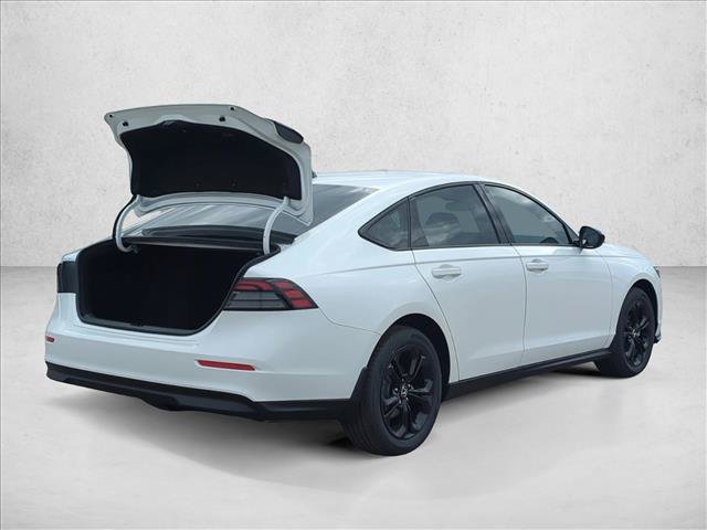 New 2025 Honda Accord SE image 2