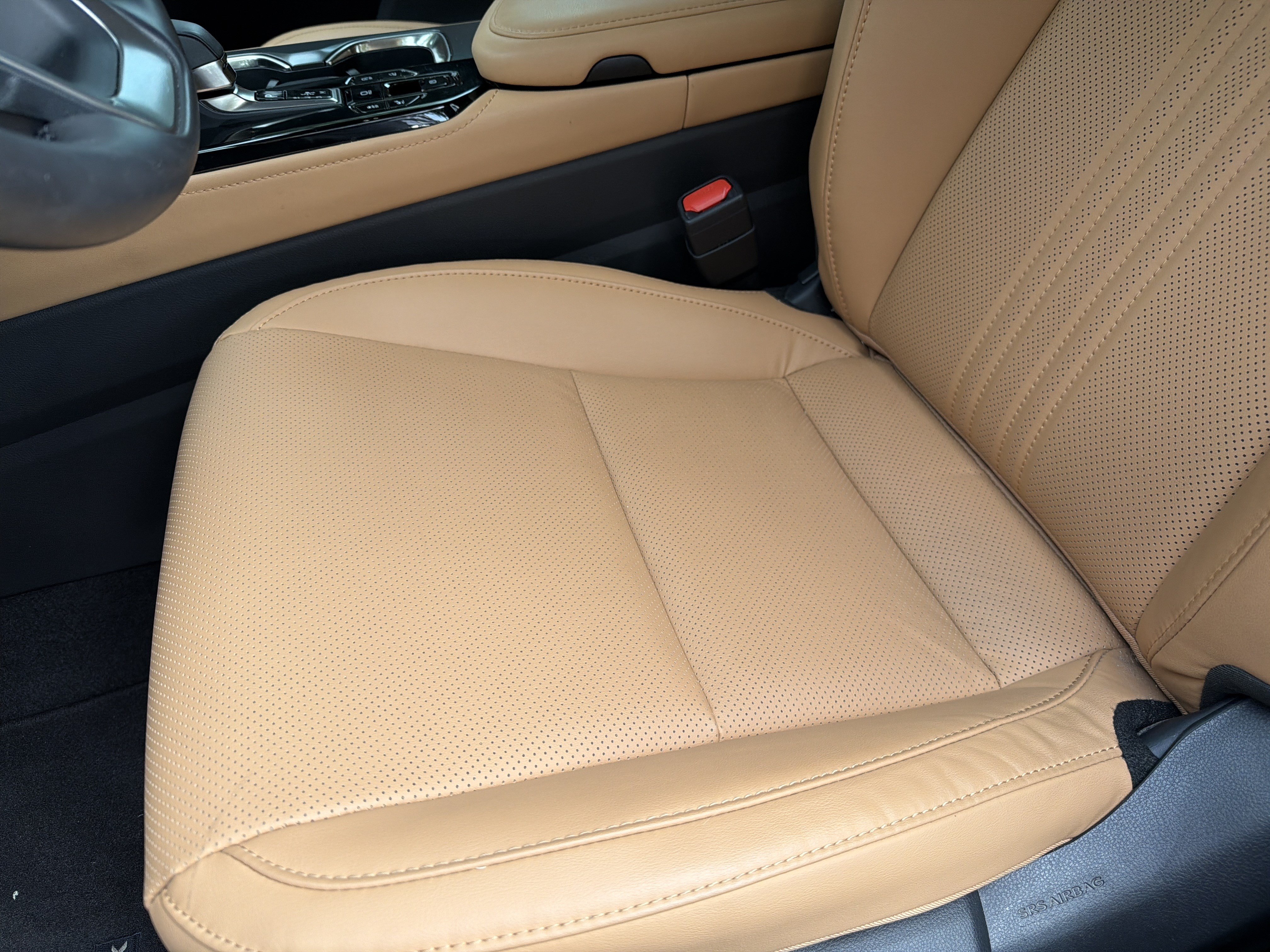 Certified 2025 Lexus NX 350 AWD w/ Premium Package image 16