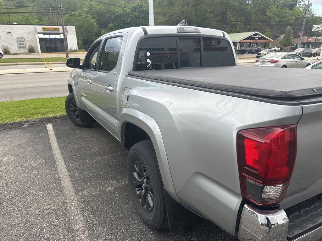 Used 2023 Toyota Tacoma SR5 w/ SR5 Appearance Package RWD image 8