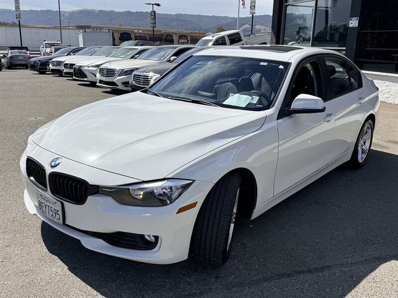 Used 2015 BMW 328i Sedan RWD image 3