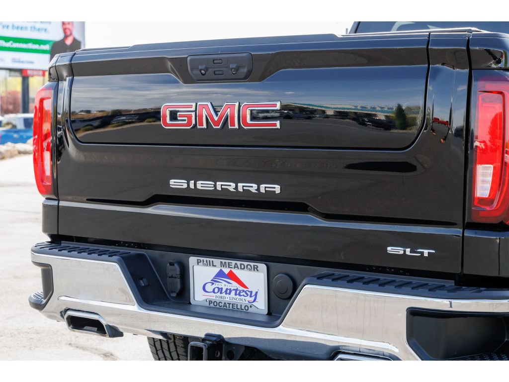 Used 2022 GMC Sierra 1500 SLT AWD/4WD image 29