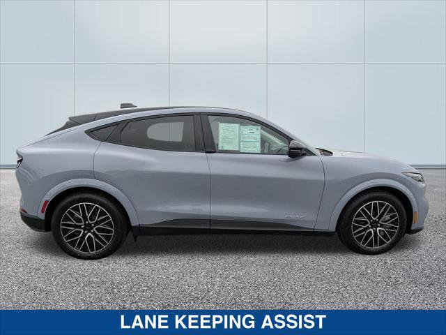 Certified 2025 Ford Mustang Mach-E Premium image 6