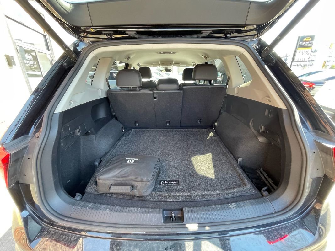 Used 2022 Volkswagen Tiguan SE AWD/4WD image 26