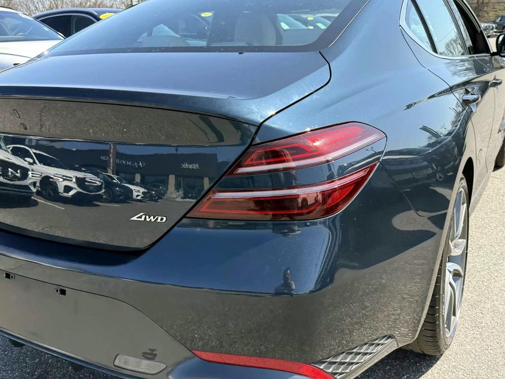 Certified 2024 Genesis G70 2.5T image 7