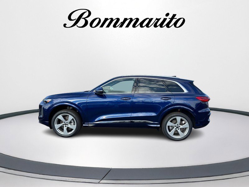 New 2025 Audi Q5 Premium Plus image 2
