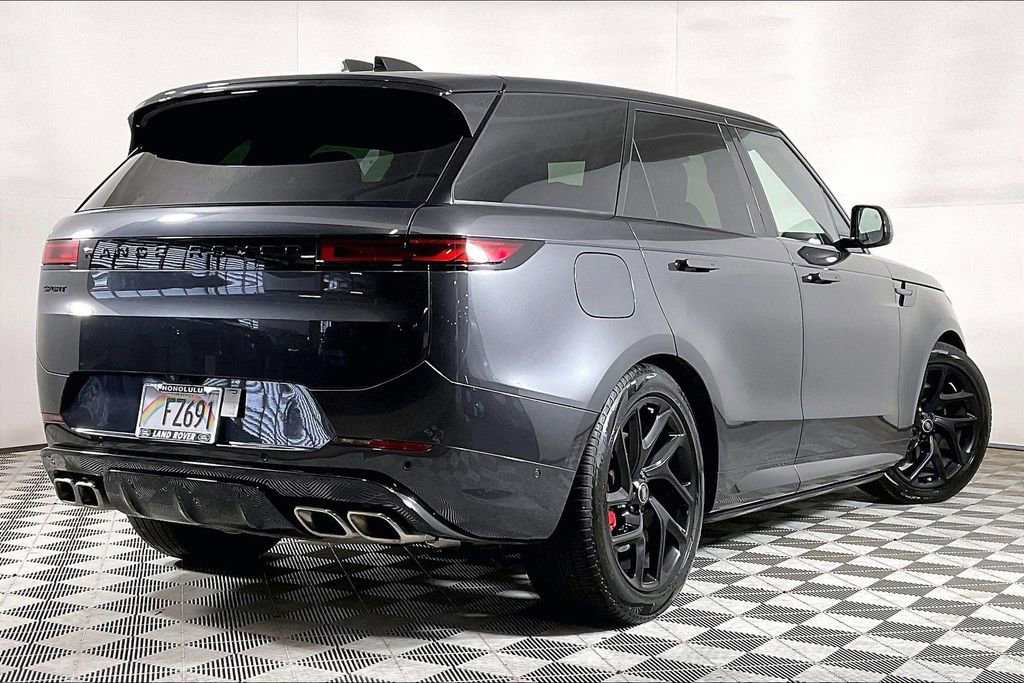 Used 2025 Land Rover Range Rover Sport Dynamic SE image 10