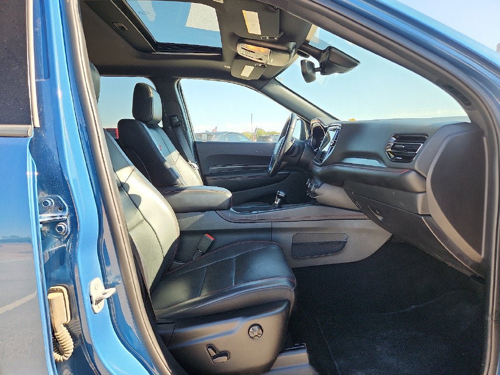 Used 2025 Dodge Durango GT AWD/4WD image 9