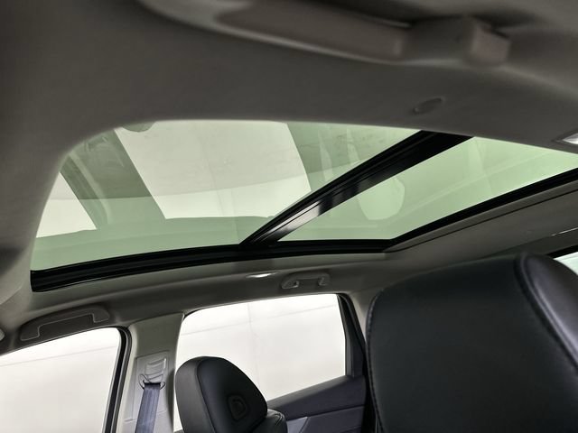 Used 2025 Acura MDX FWD image 19