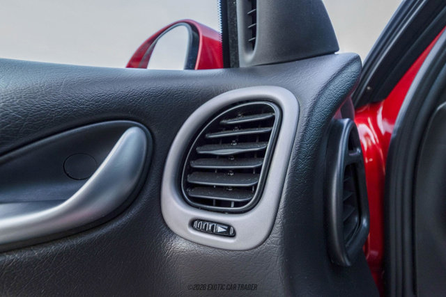 Used 2006 Pontiac GTO image 30