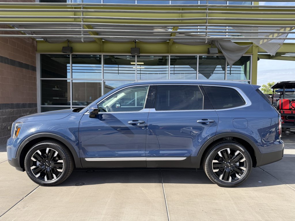 Used 2025 Kia Telluride SX AWD/4WD image 7