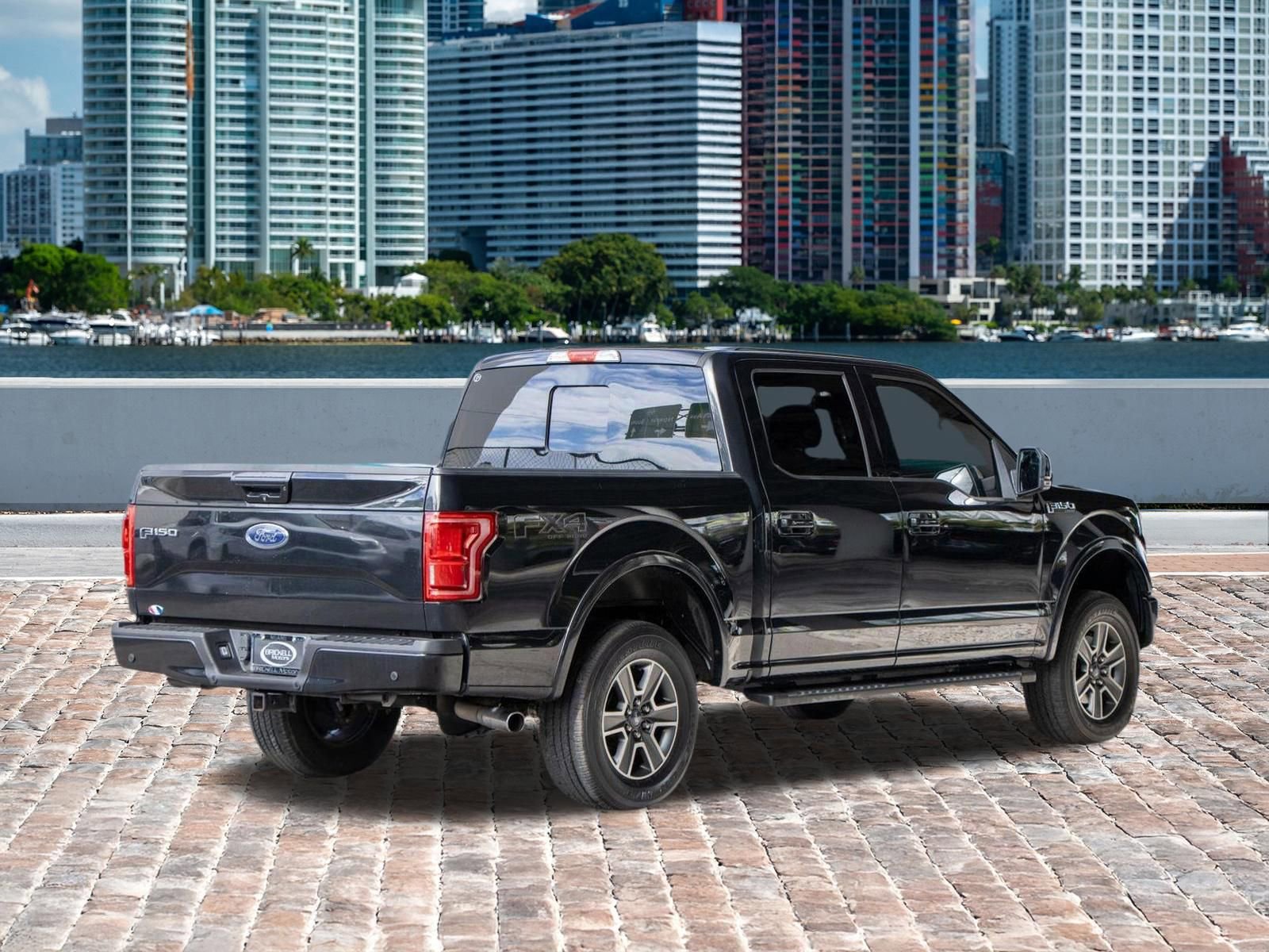 Used 2015 Ford F150 Lariat image 12