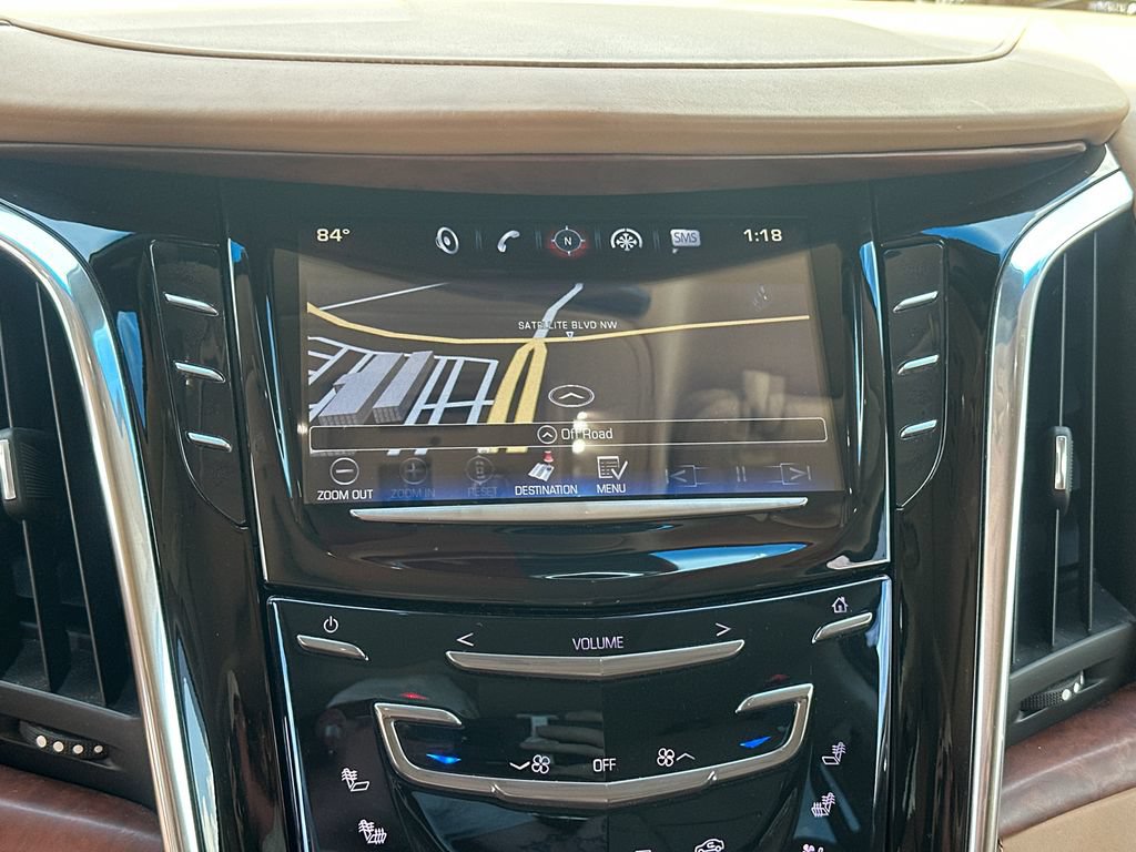 Used 2016 Cadillac Escalade Platinum AWD/4WD image 25
