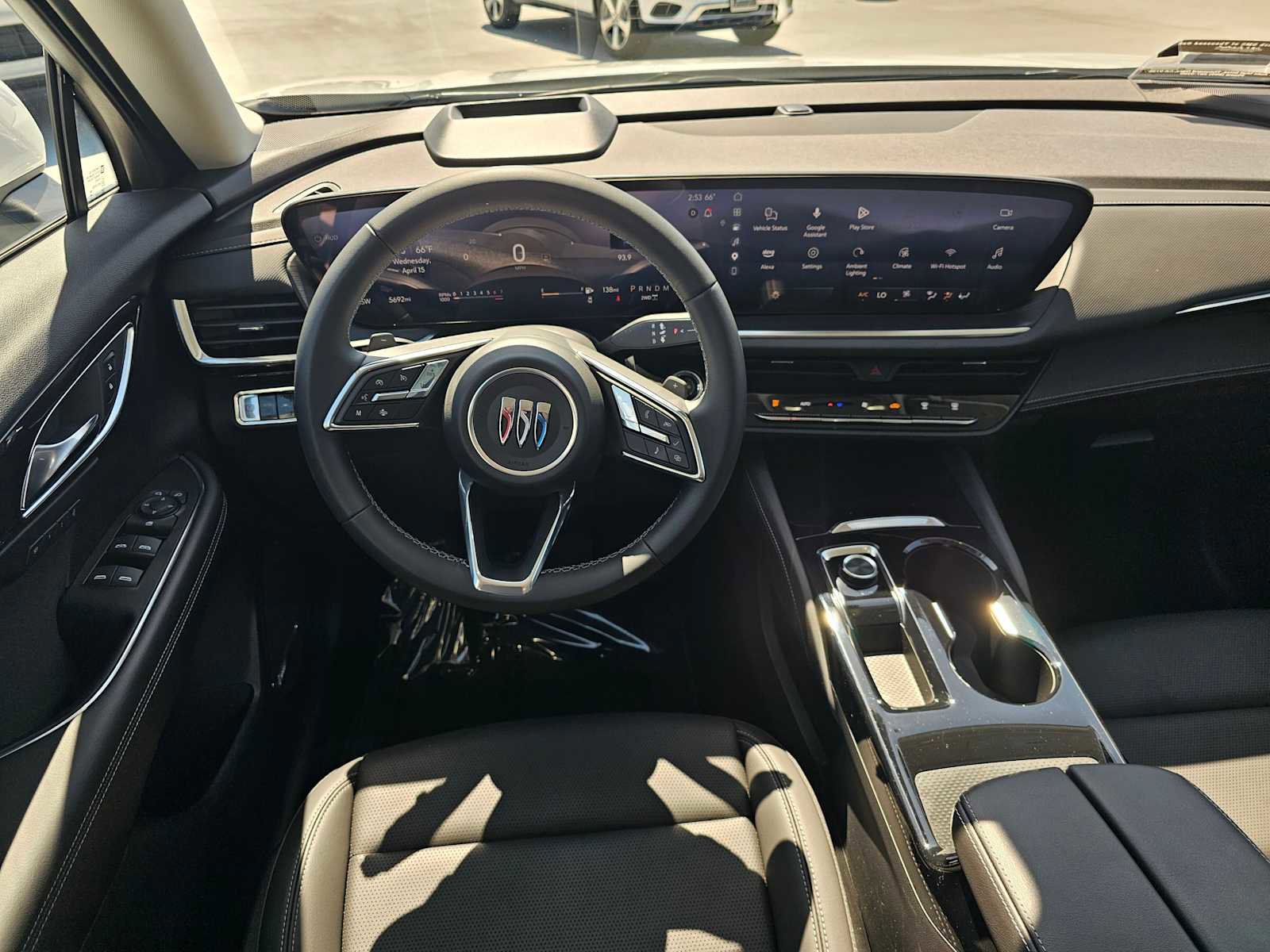 Used 2025 Buick Envision Preferred image 18