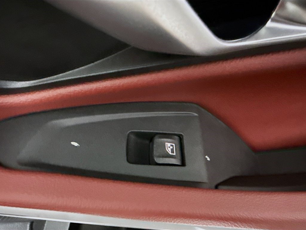 Used 2026 BMW 330i Sedan RWD image 30