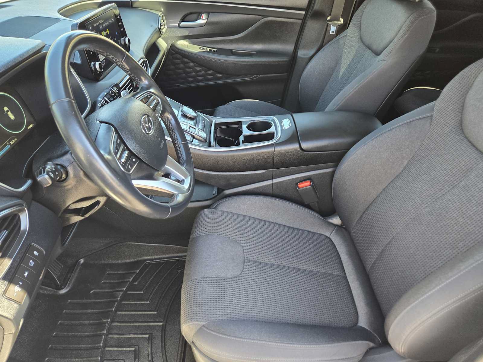 Used 2022 Hyundai Santa Fe SEL w/ Convenience Package FWD image 13