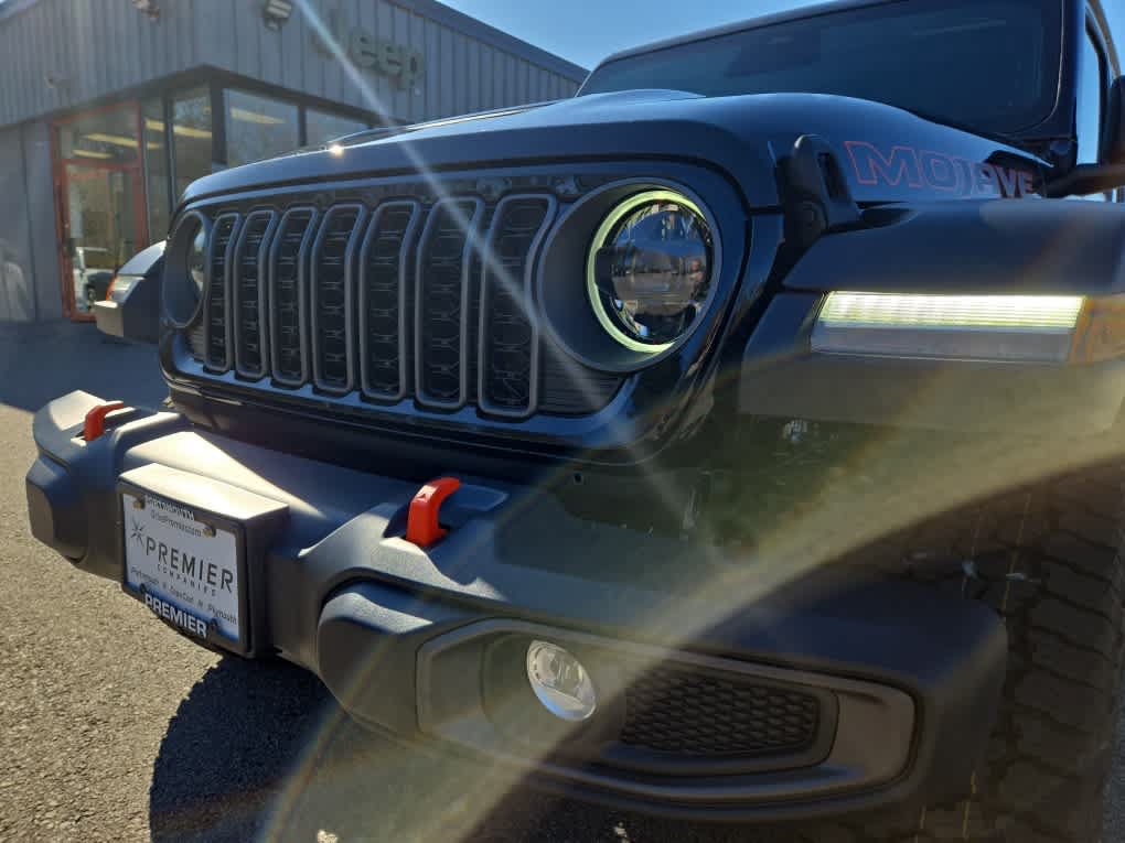 New 2026 Jeep Gladiator Mojave AWD/4WD image 11