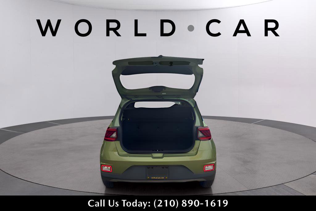 Used 2020 Hyundai Venue SEL image 13