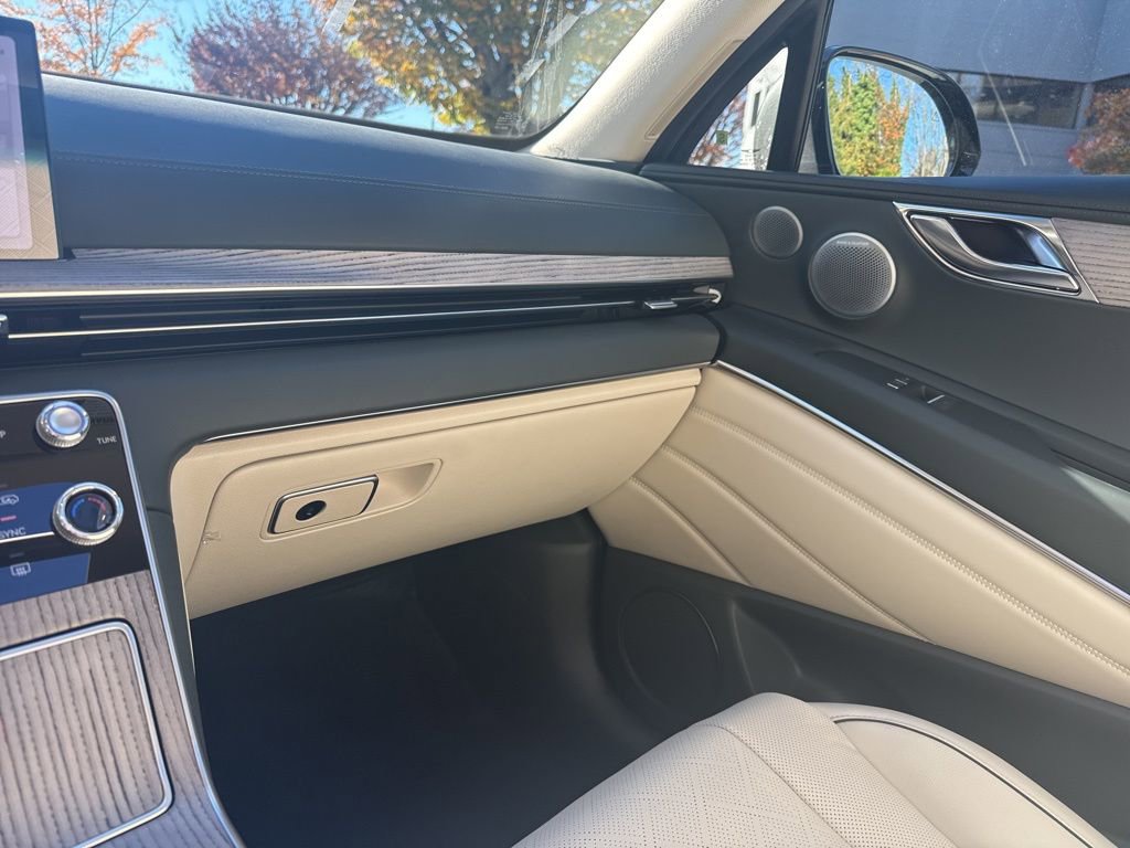 New 2026 Genesis GV80 2.5T Advanced image 22