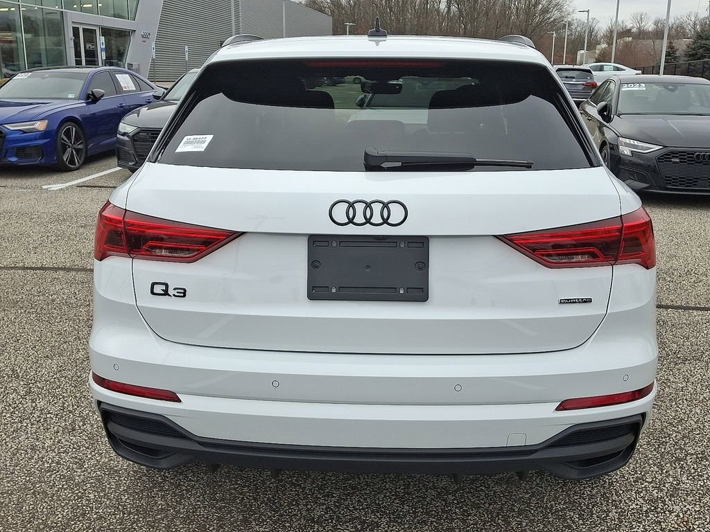 Certified 2025 Audi Q3 2.0T Premium Plus w/ Premium Plus Package image 5