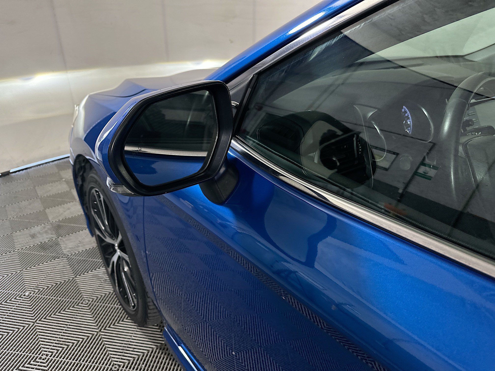 Used 2020 Toyota Camry SE w/ Audio Package FWD image 10
