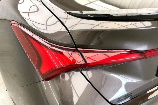 Used 2019 Toyota Avalon XSE w/ All Weather Liner Package FWD image 27