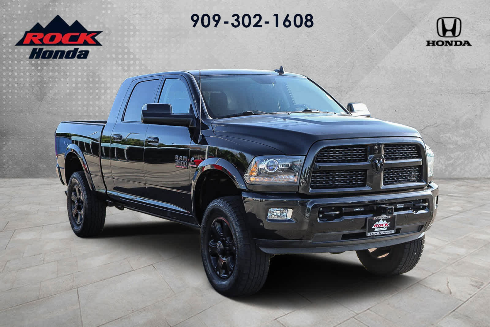 Used 2016 RAM 3500 Laramie AWD/4WD image 3