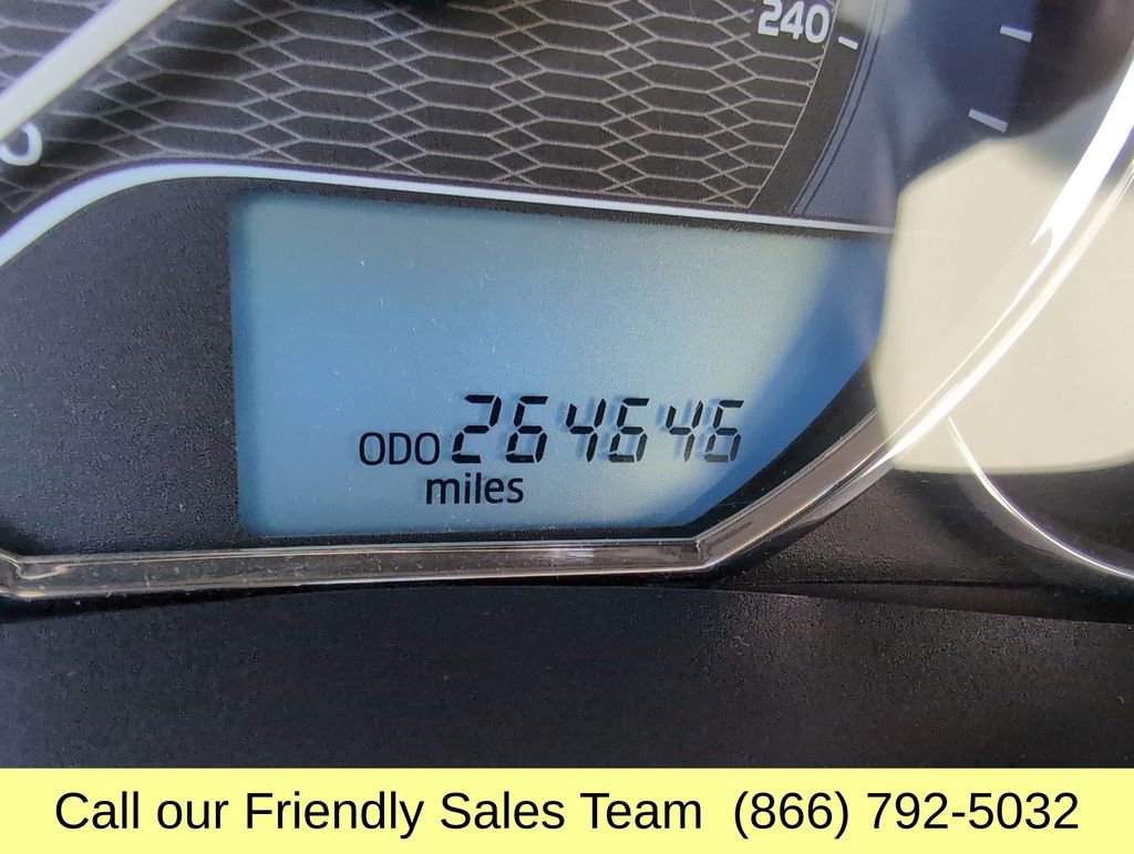 Used 2016 Toyota Corolla LE image 18