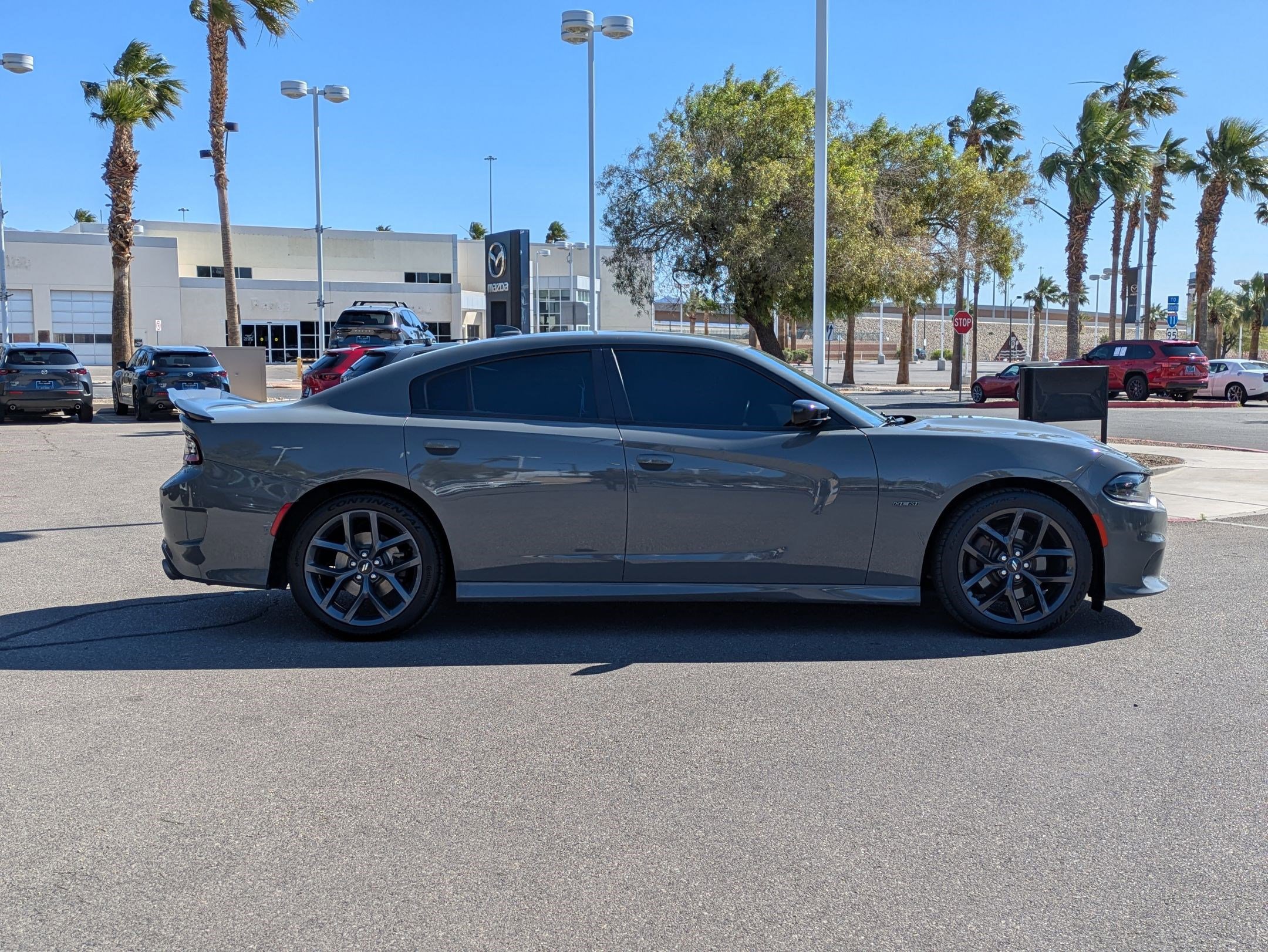 Used 2019 Dodge Charger R/T w/ Blacktop Package RWD image 6