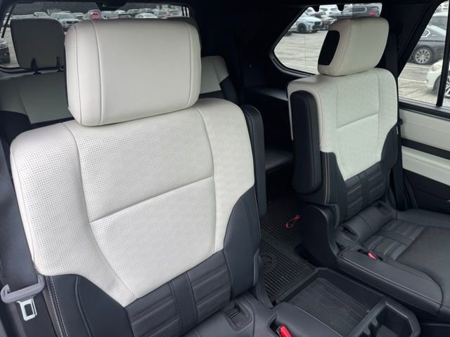 Used 2024 Toyota Sequoia Capstone image 31