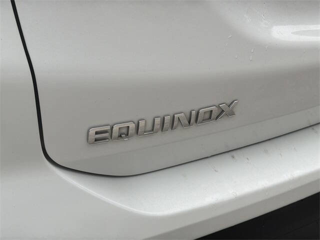 Used 2020 Chevrolet Equinox LS image 31