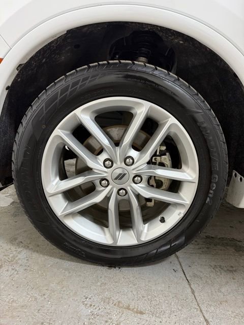 Used 2024 Dodge Durango GT image 12