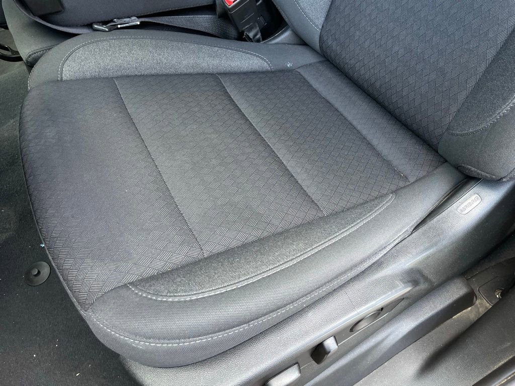 Used 2022 Chevrolet Silverado 1500 Custom image 25