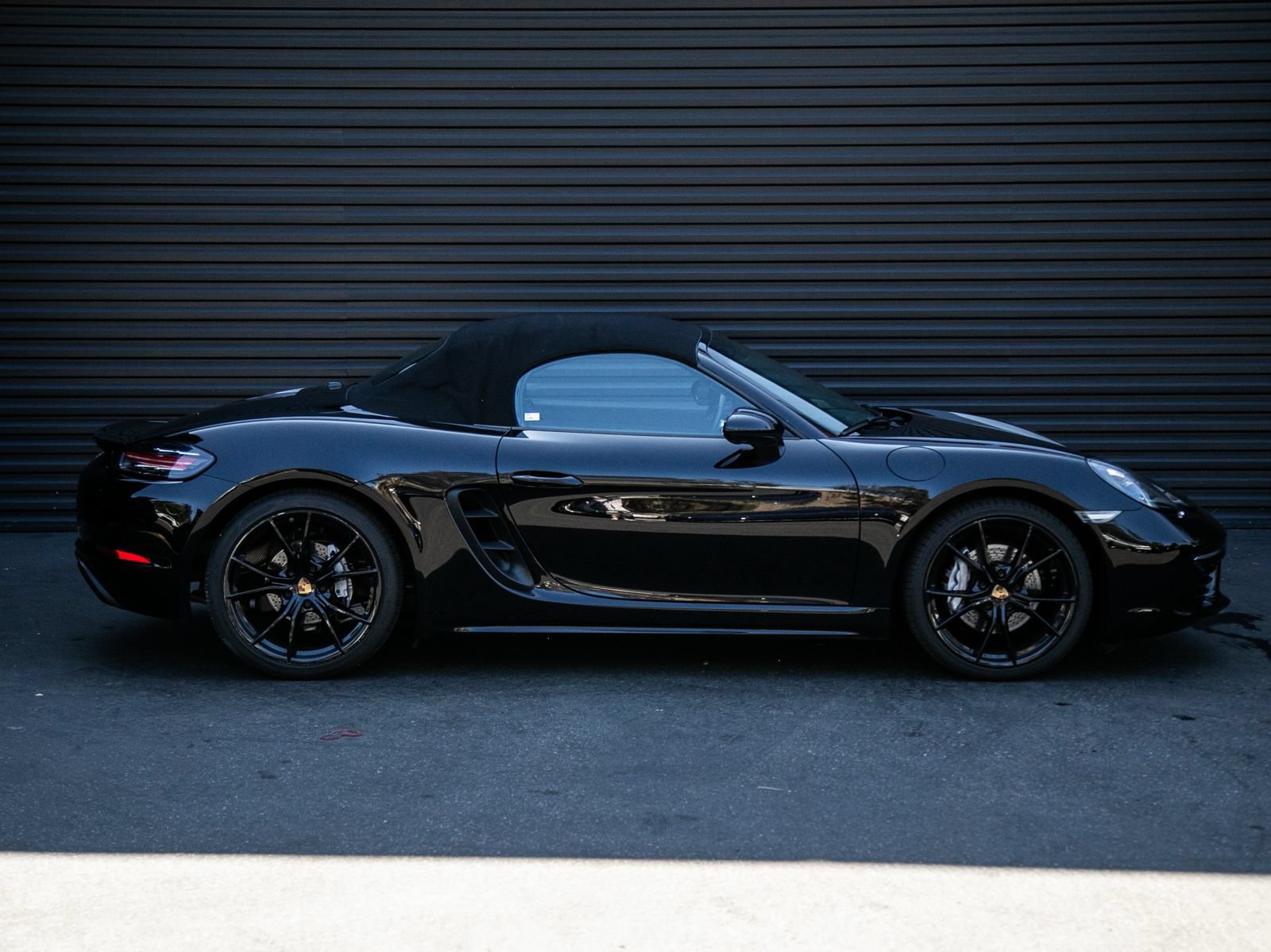 Certified 2023 Porsche 718 Boxster RWD image 8