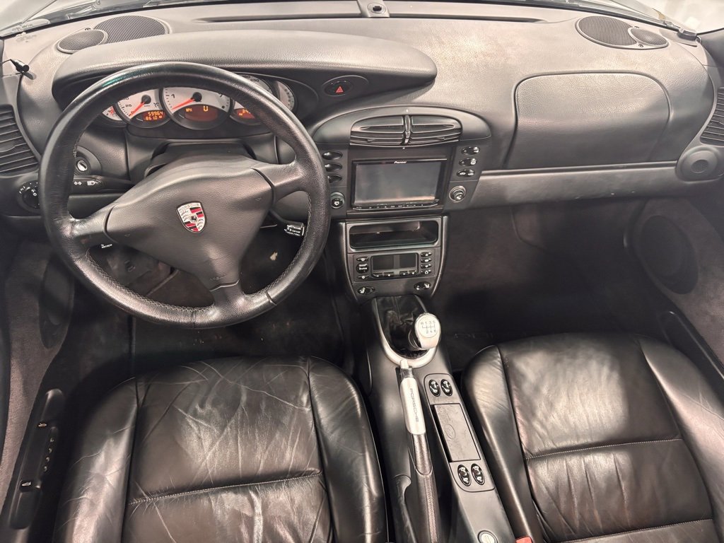 Used 2001 Porsche 911 Carrera image 2