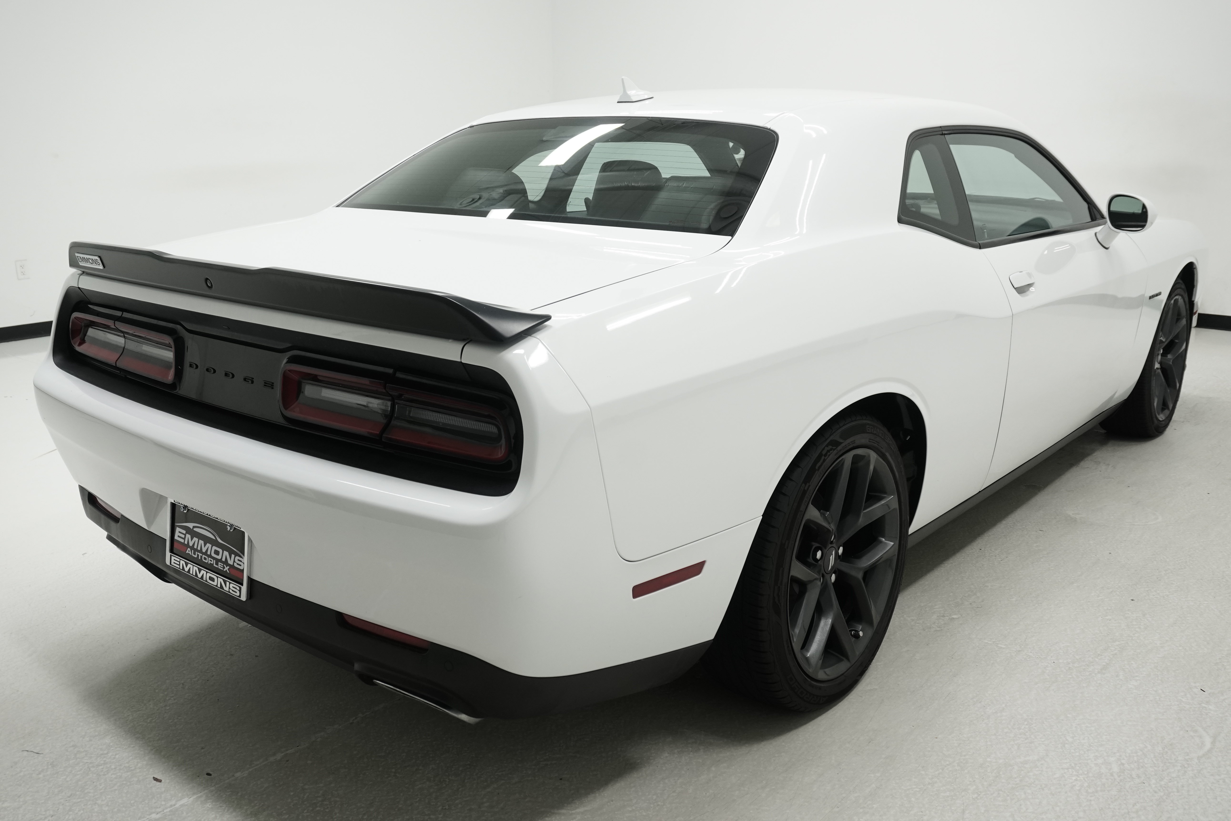 Used 2022 Dodge Challenger R/T w/ Plus Package RWD image 4