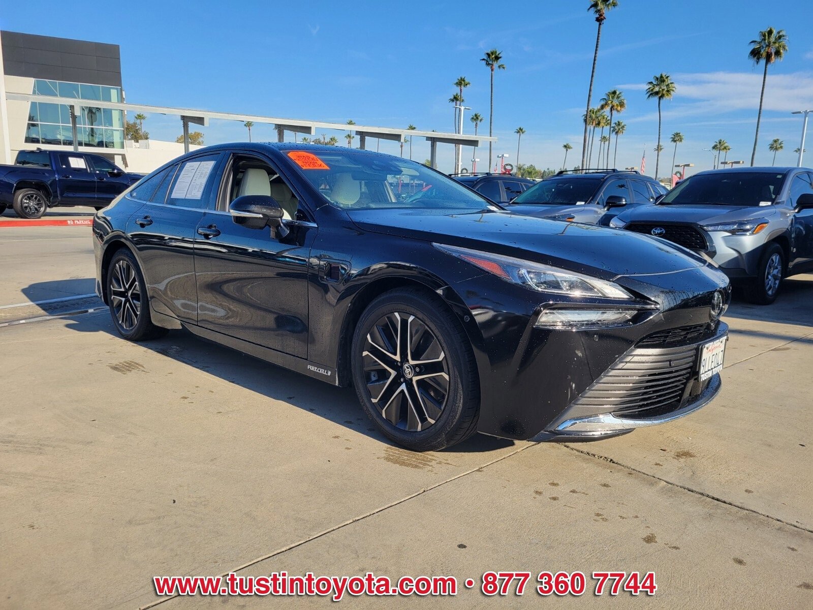 Used 2023 Toyota Mirai image 2