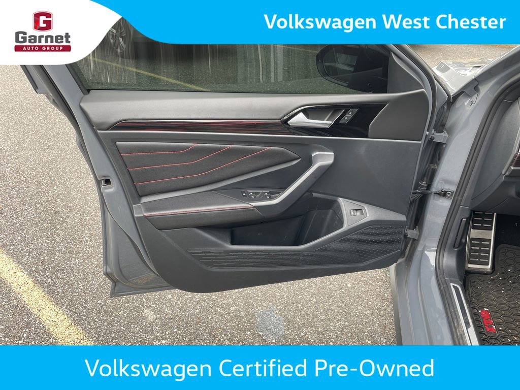 Used 2024 Volkswagen Jetta GLI Autobahn w/ GLI Black Package FWD image 15