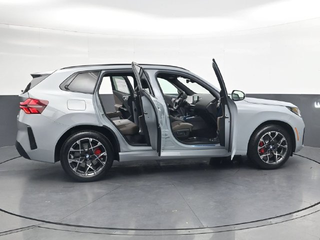 New 2026 BMW X3 xDrive30i w/ Premium Package AWD/4WD image 39