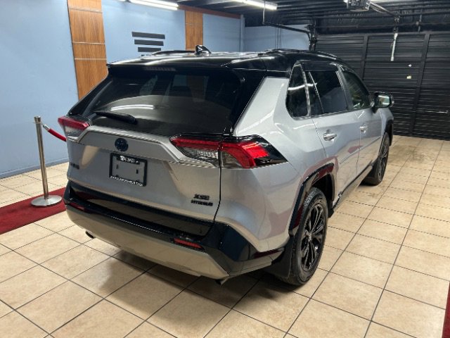 Used 2022 Toyota RAV4 XSE w/ Protection Package (TMS) AWD/4WD image 4