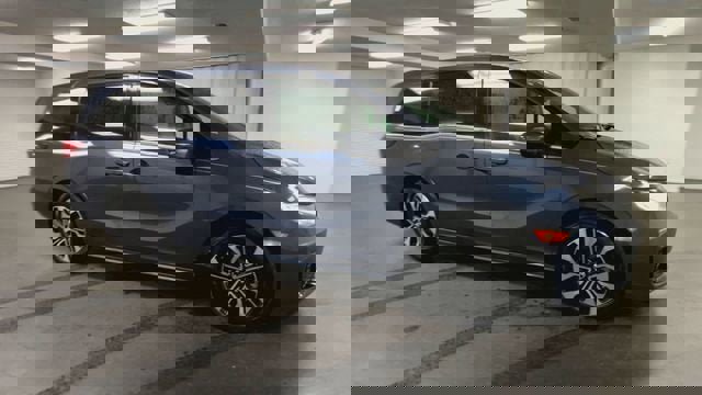 Used 2025 Honda Odyssey Elite image 2