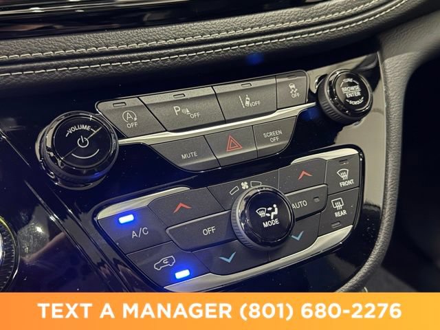 New 2026 Chrysler Pacifica Limited w/ S Appearance Package FWD image 12