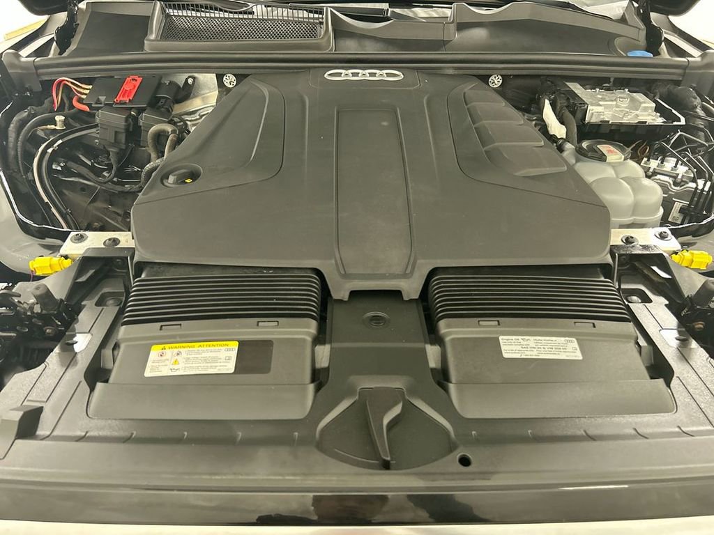 Used 2023 Audi Q7 2.0T Premium w/ Convenience Package image 25