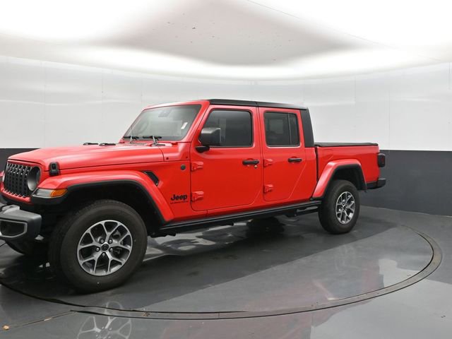 Used 2024 Jeep Gladiator Sport image 3