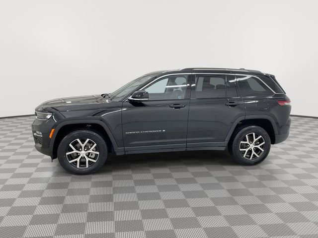 Used 2023 Jeep Grand Cherokee Limited image 6