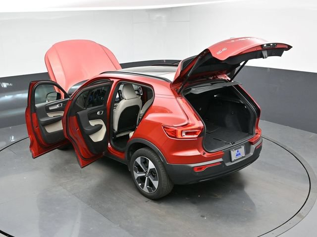Used 2023 Volvo XC40 B5 Plus w/ Driver Assist Package AWD/4WD image 51