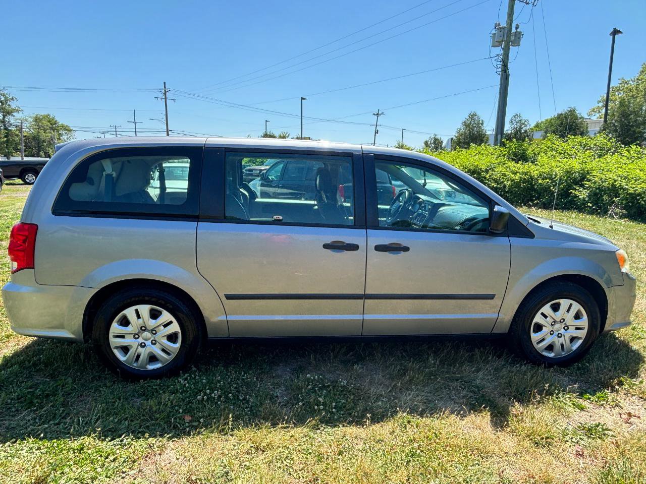 Used 2014 Dodge Grand Caravan American Value Package FWD image 4