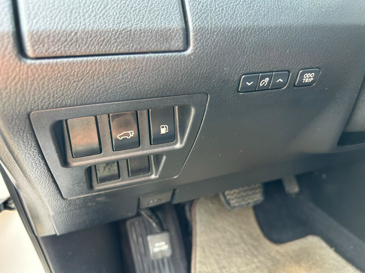 Used 2013 Lexus RX 450h AWD w/ Navigation Pkg image 12