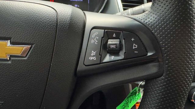 Used 2020 Chevrolet Trax LS image 29