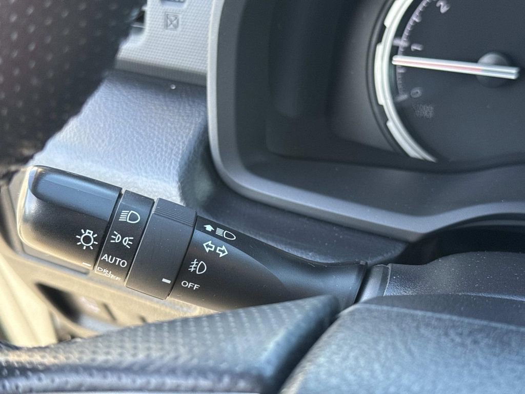 Used 2024 Toyota 4Runner Limited AWD/4WD image 47