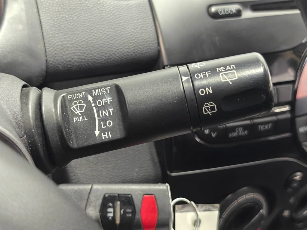 Used 2014 MAZDA MAZDA2 Sport FWD image 9